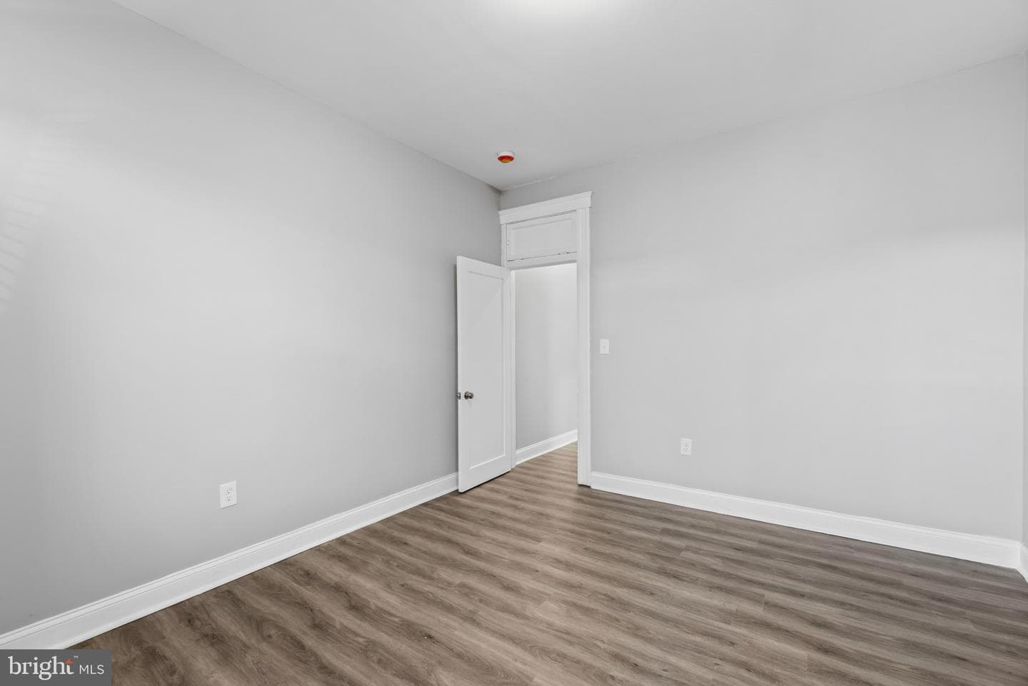 1634 Ruxton Avenue photo 14