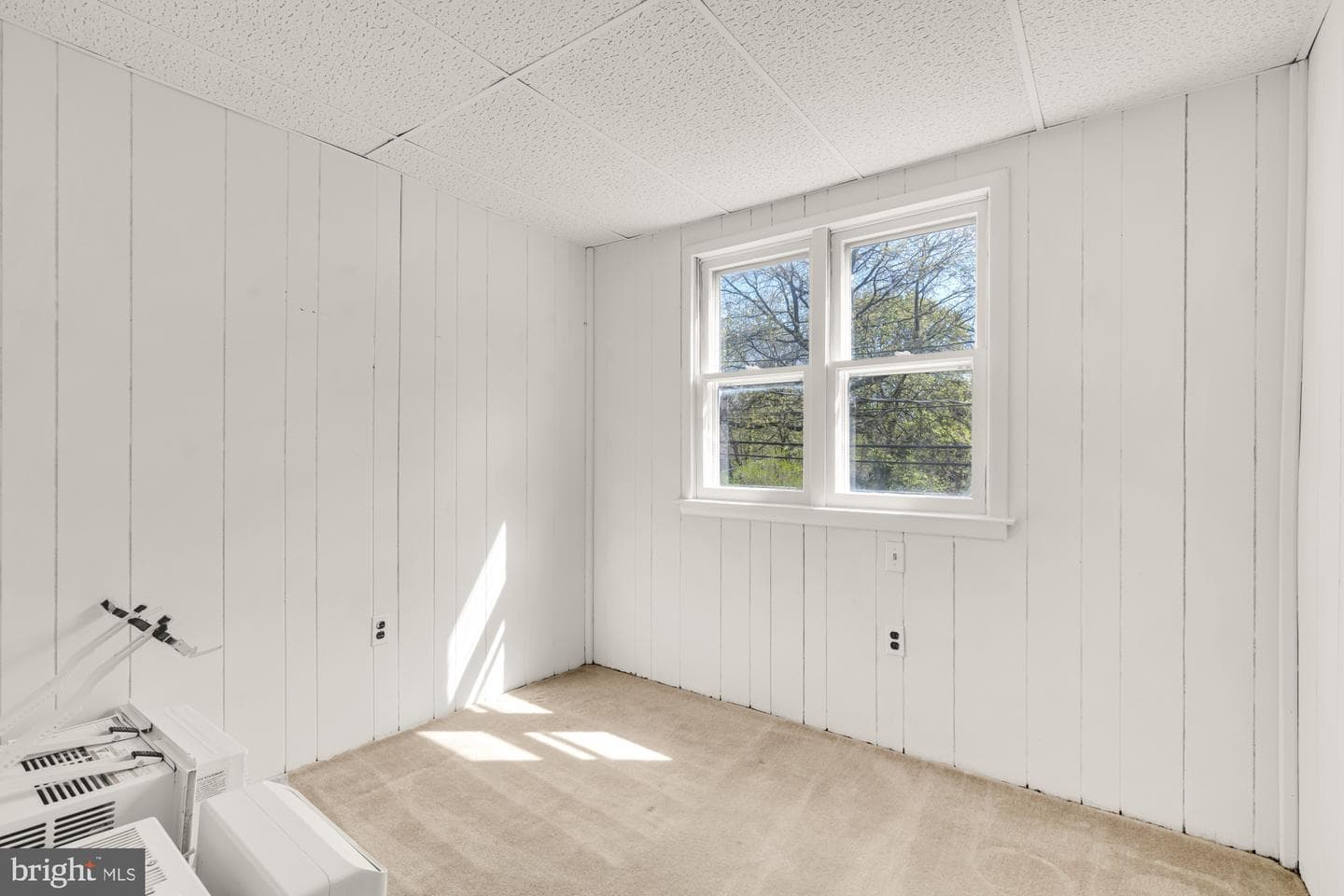 705 E Lake Avenue photo 23