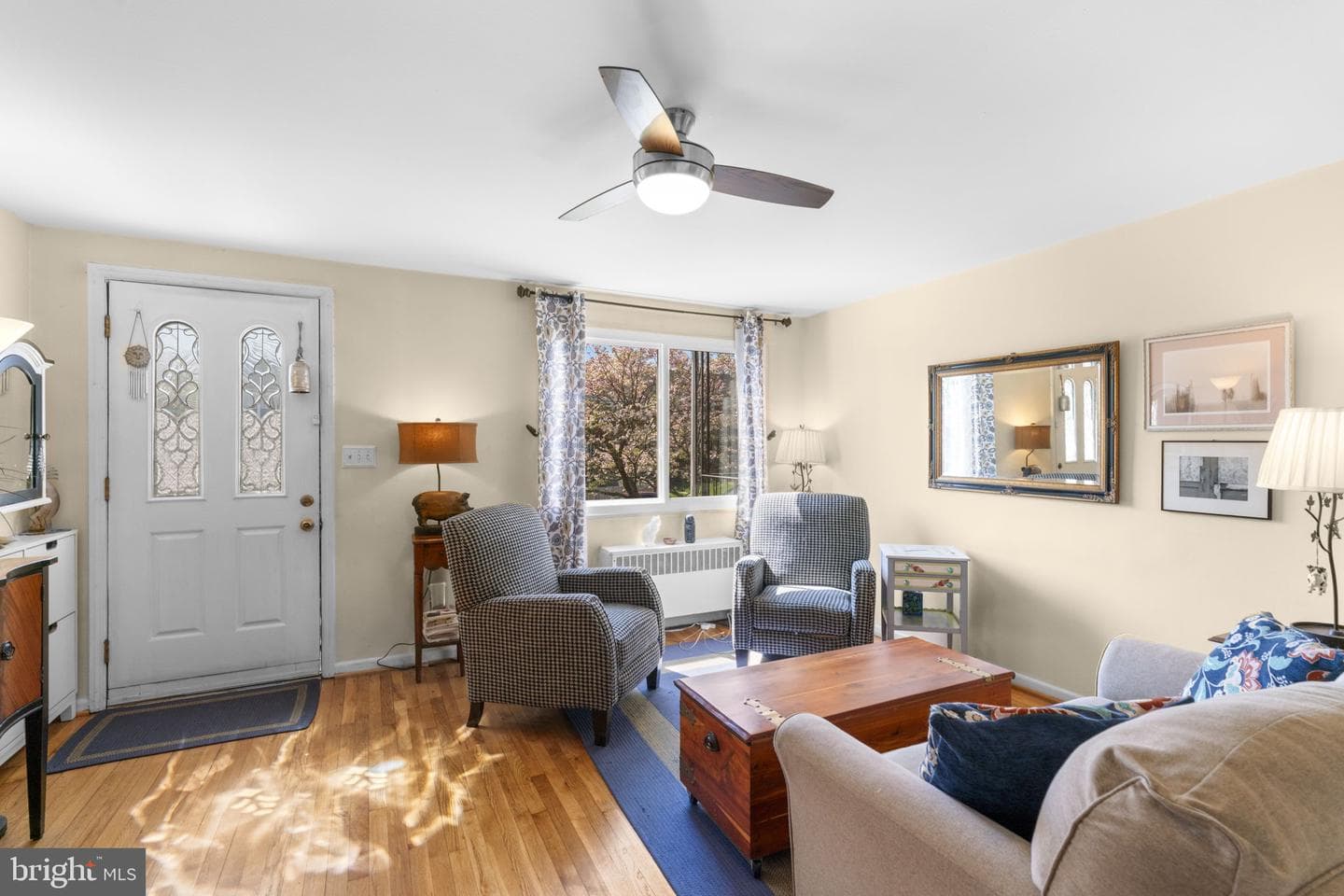 4136 Doris Avenue photo 4
