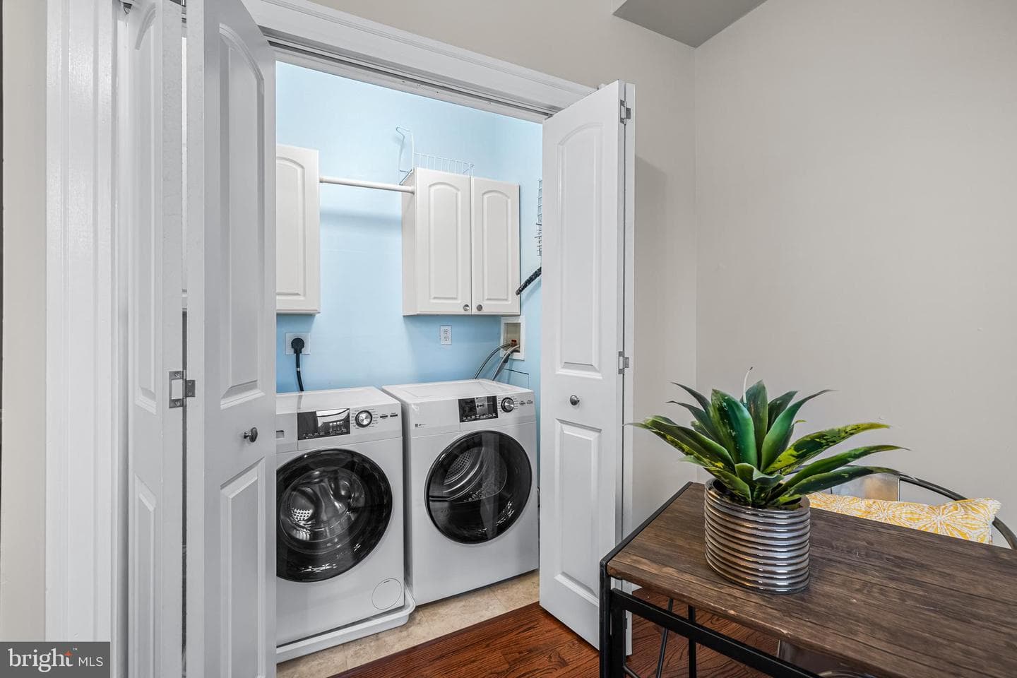 21 S Linwood Avenue photo 33
