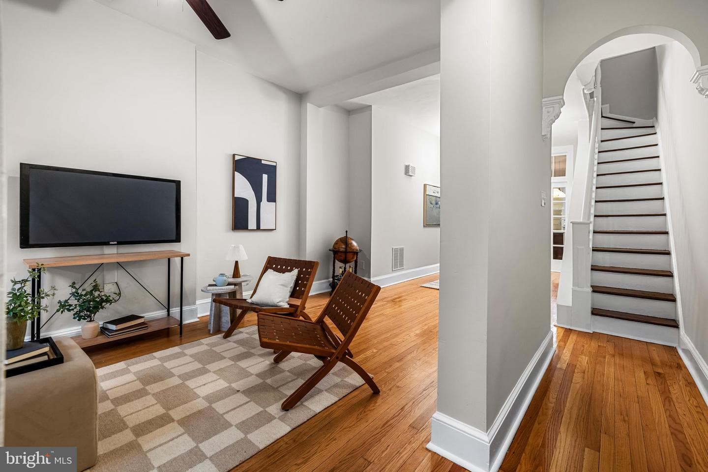 21 S Linwood Avenue photo 6