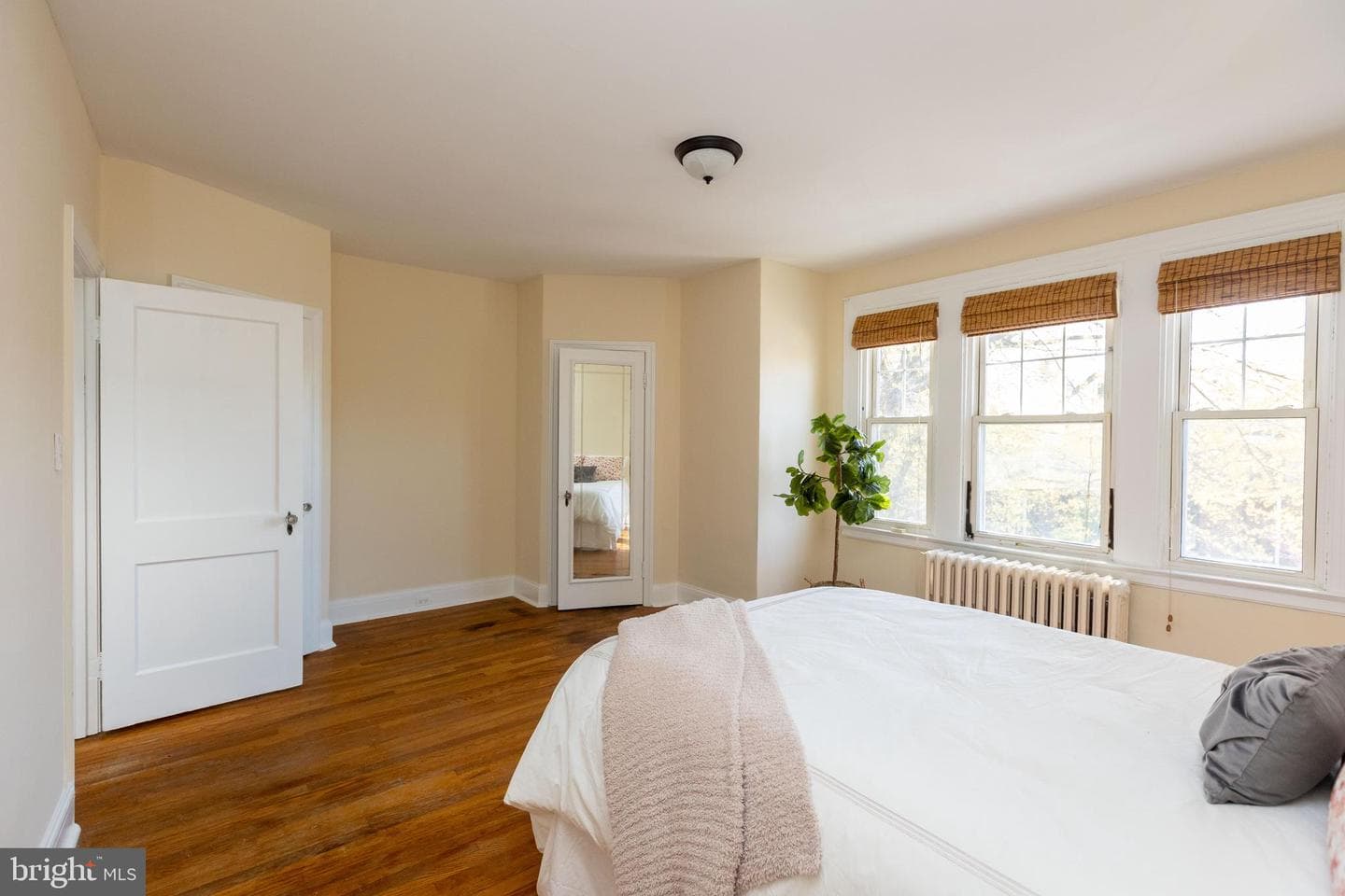 3633 Elkader Road photo 18