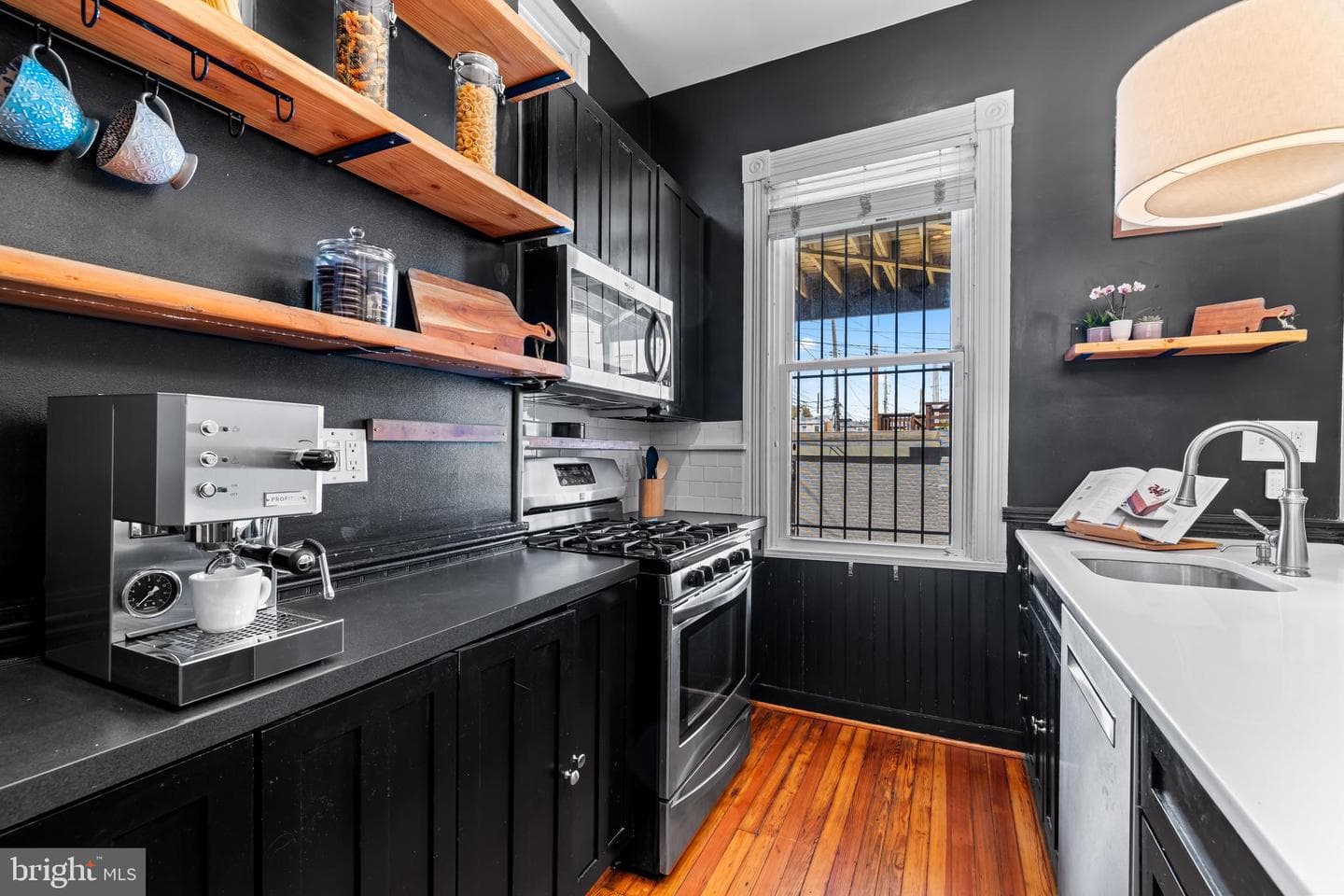 2534 E Baltimore Street photo 17