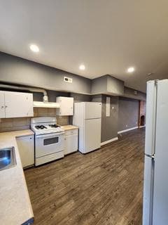 3429 Leverton Avenue photo 7