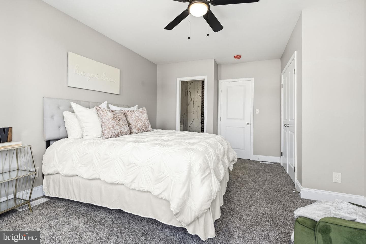 1619 Appleton Street photo 12