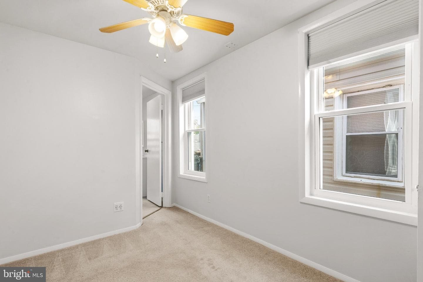 1603 S Hanover Street photo 21