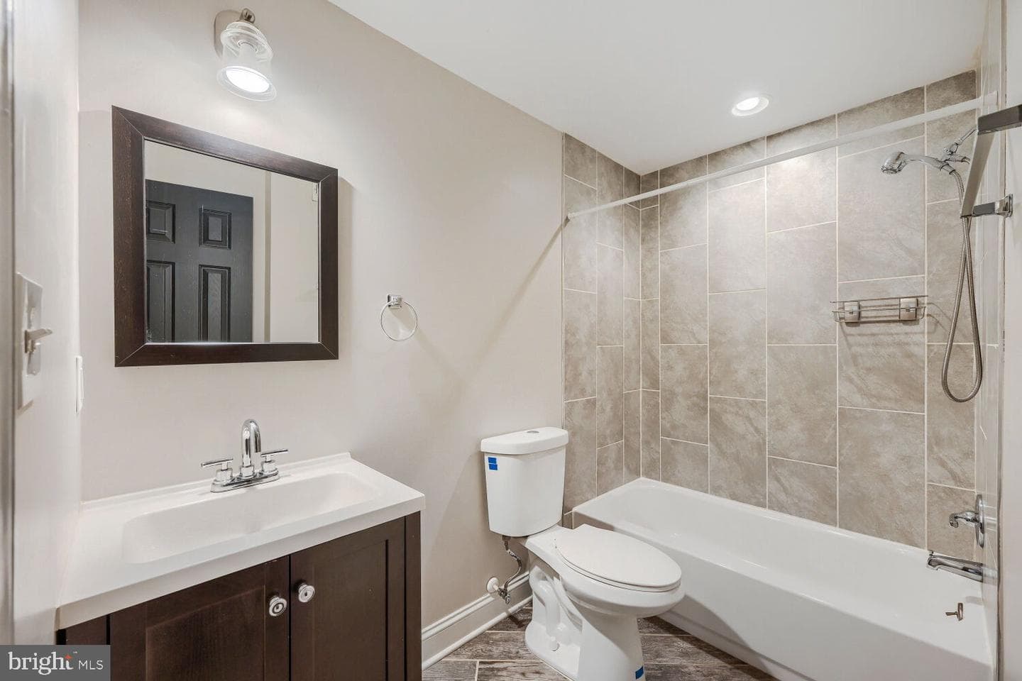 309 S Fagley Street photo 20
