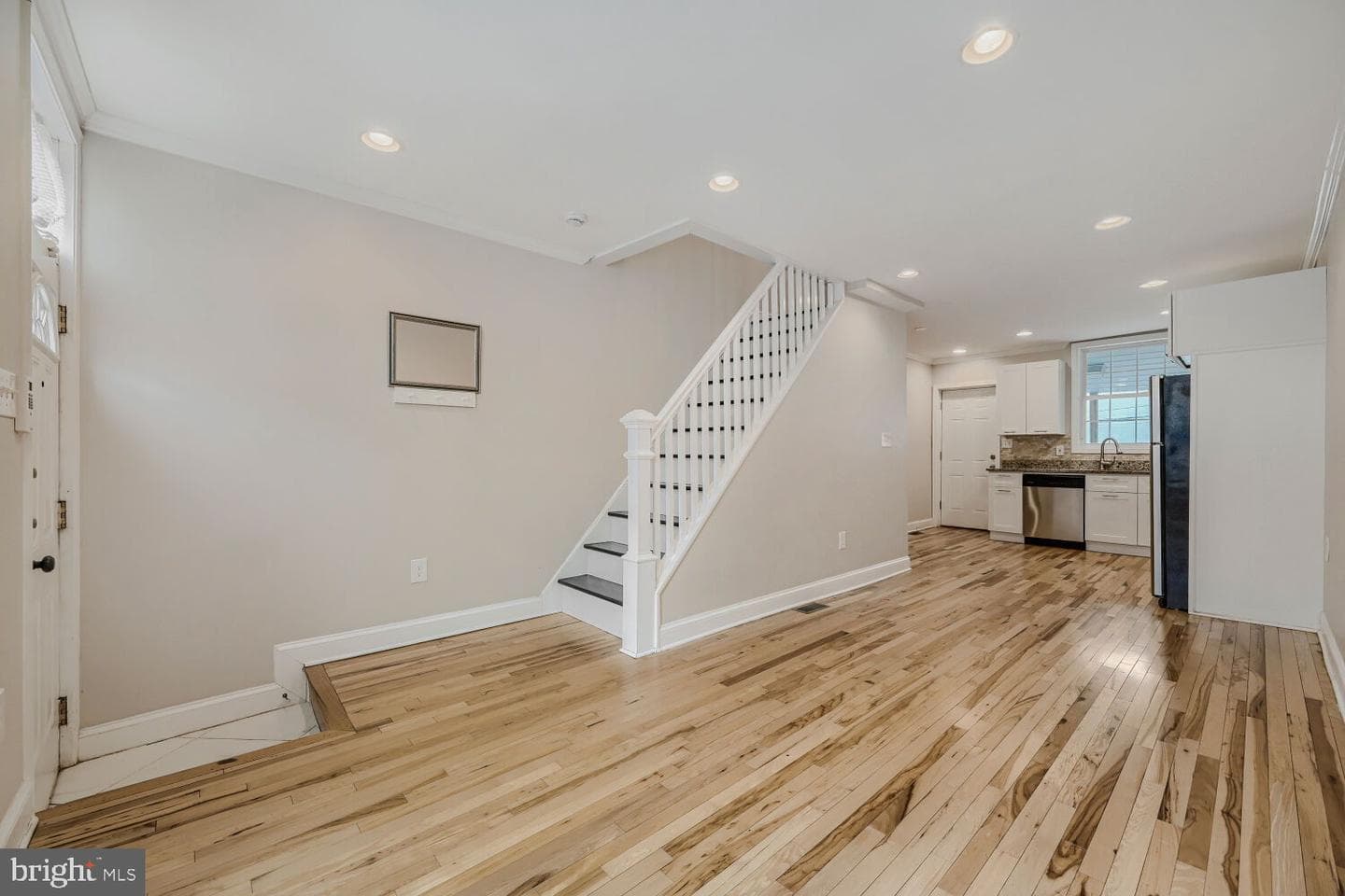 309 S Fagley Street photo 4