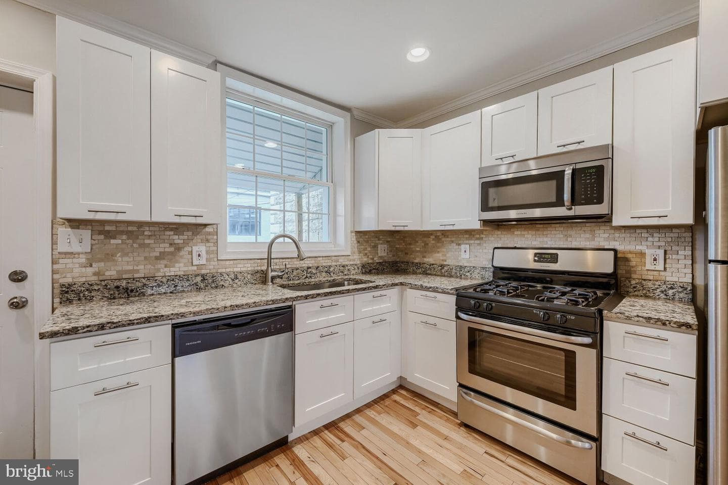 309 S Fagley Street photo 8