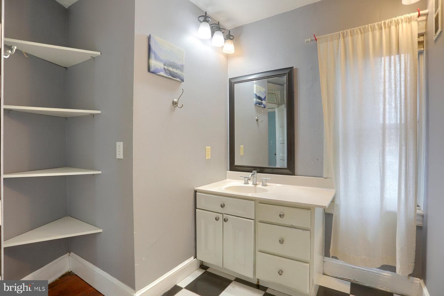 3822 Bank Street photo 19