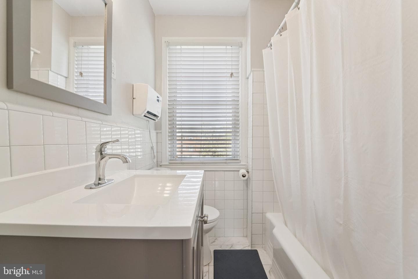 5701 The Alameda photo 15