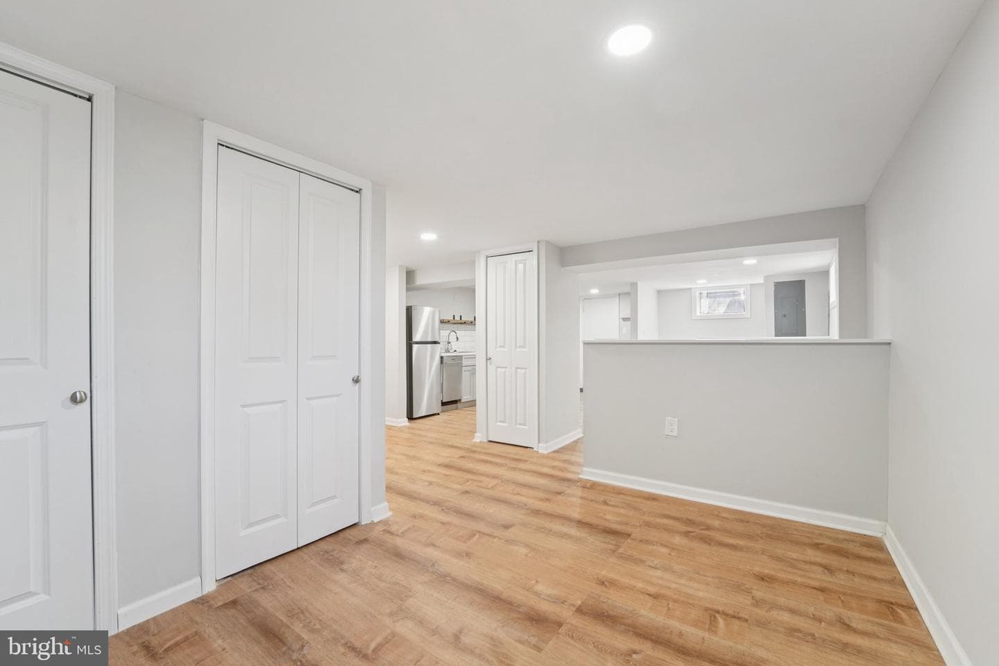 5701 The Alameda photo 26