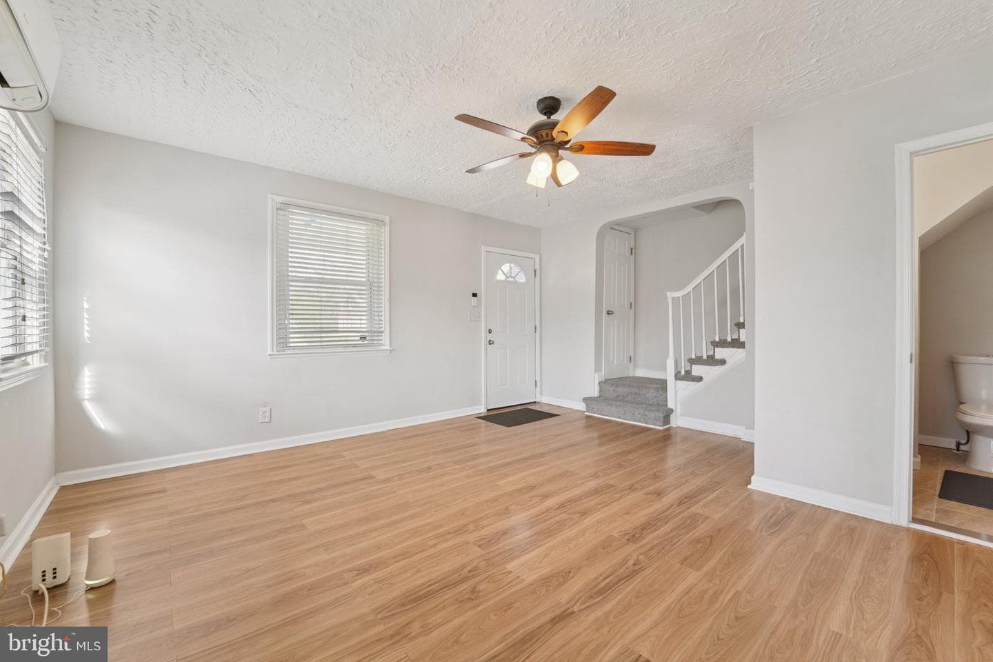 5701 The Alameda photo 7