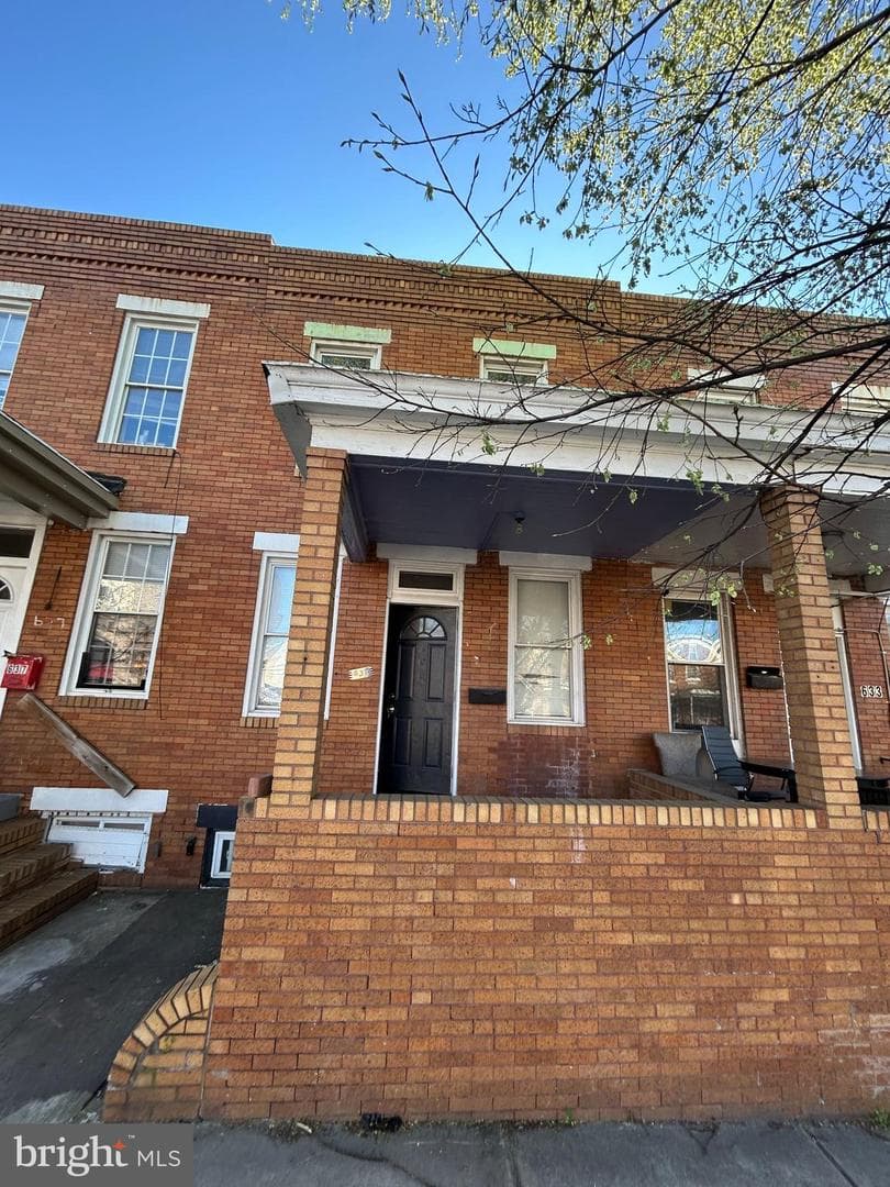 635 N Highland Avenue
