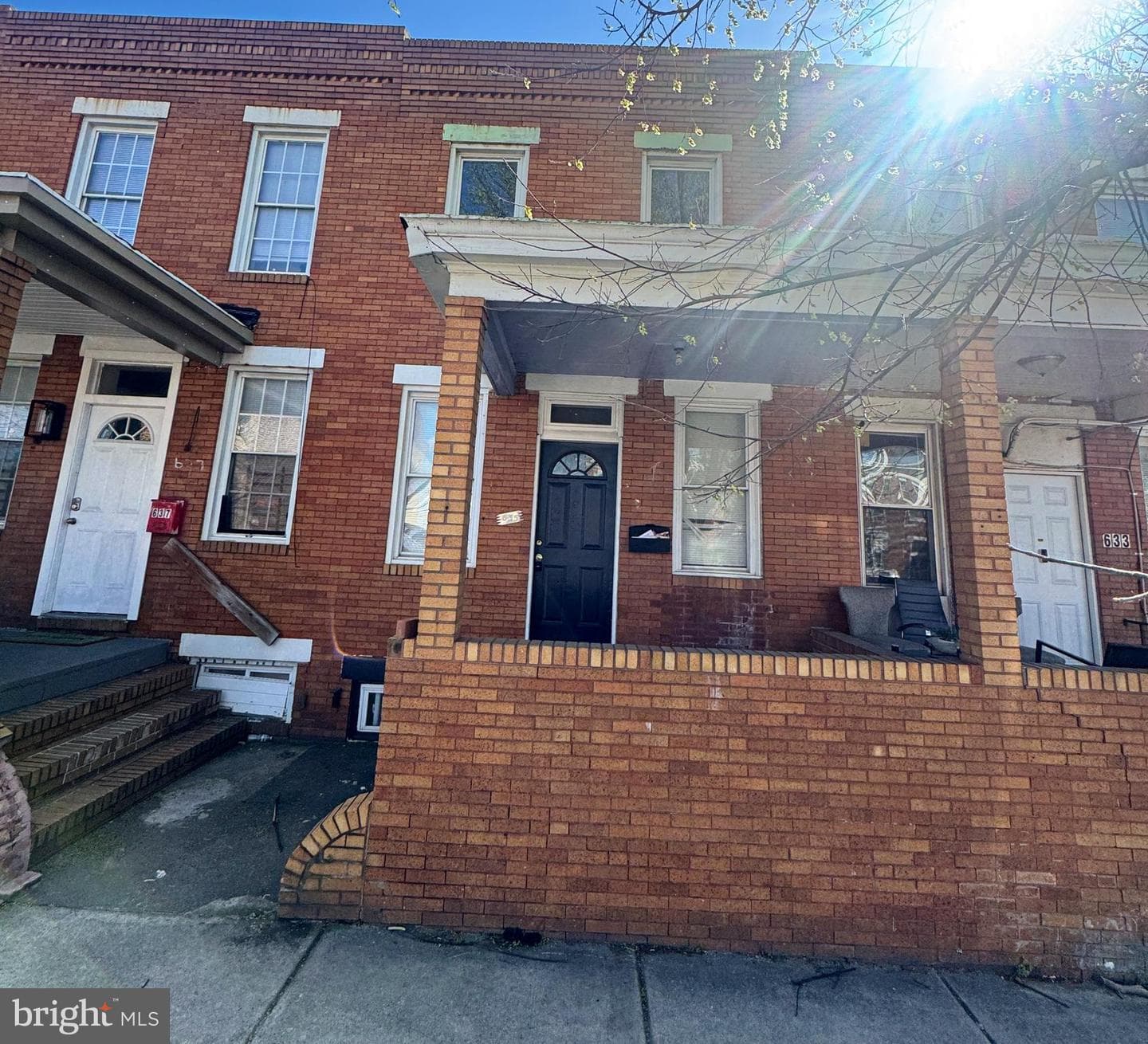 635 N Highland Avenue photo 2