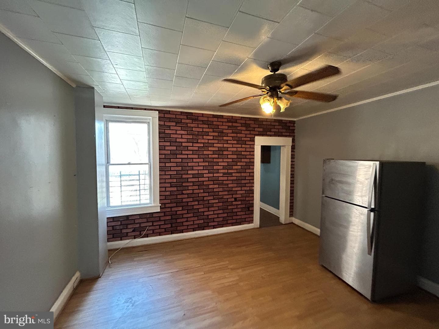 635 N Highland Avenue photo 6