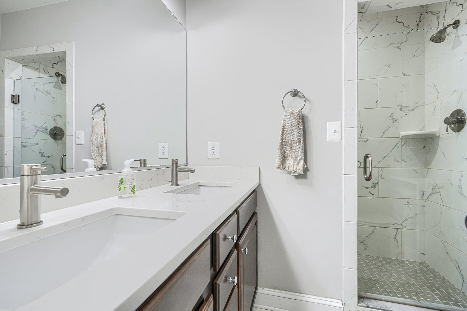 1403 E Clement Street photo 14