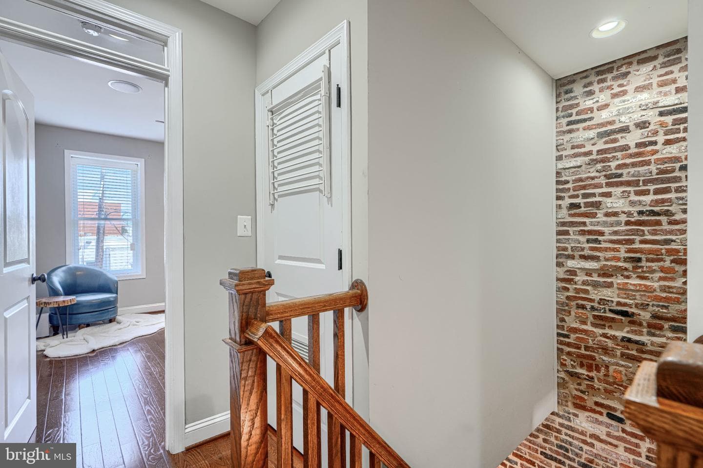 1403 E Clement Street photo 16
