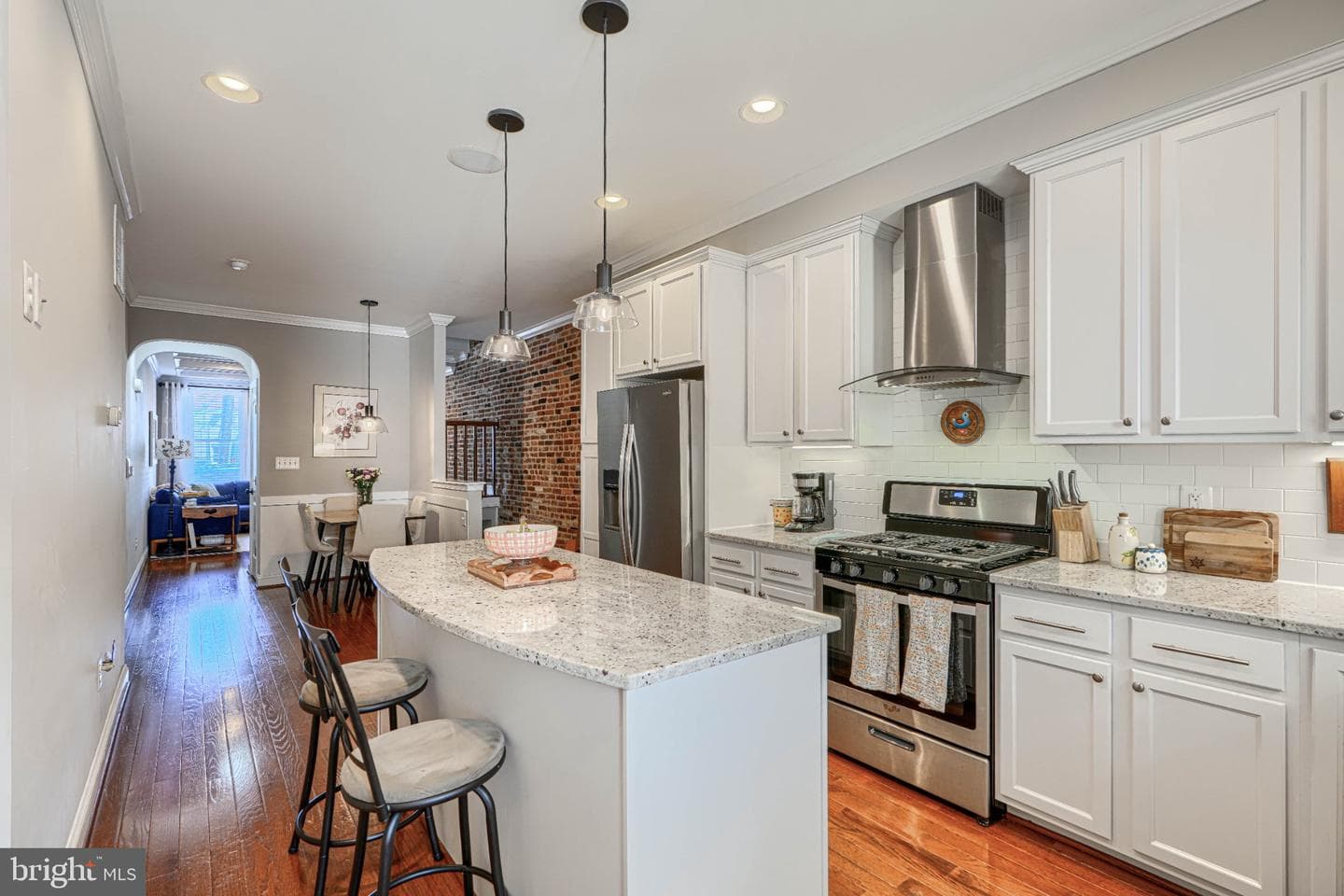1403 E Clement Street photo 5