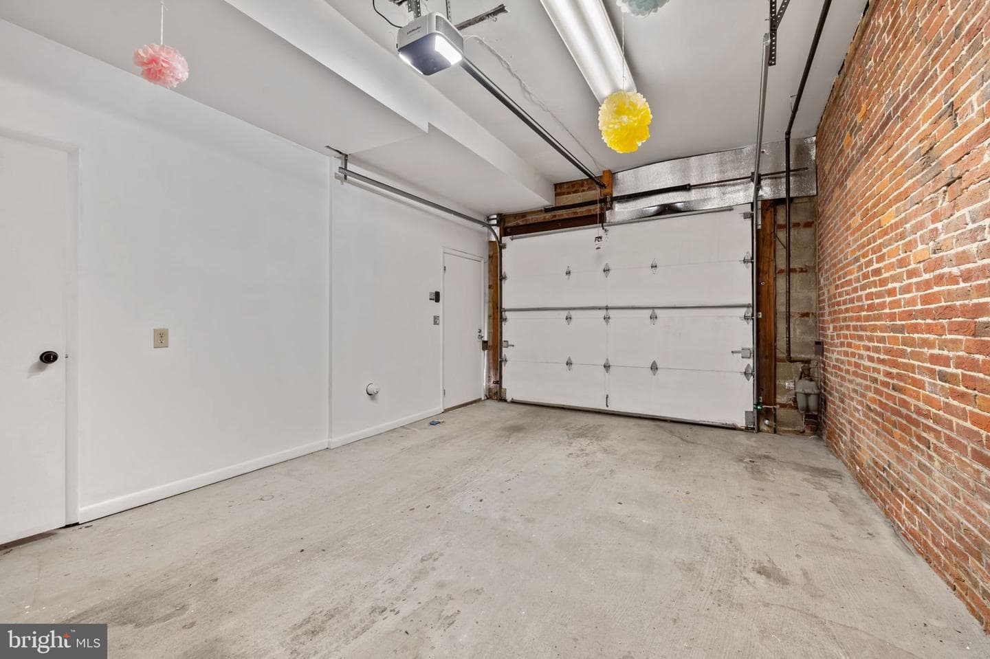 538 Eislen Street photo 26