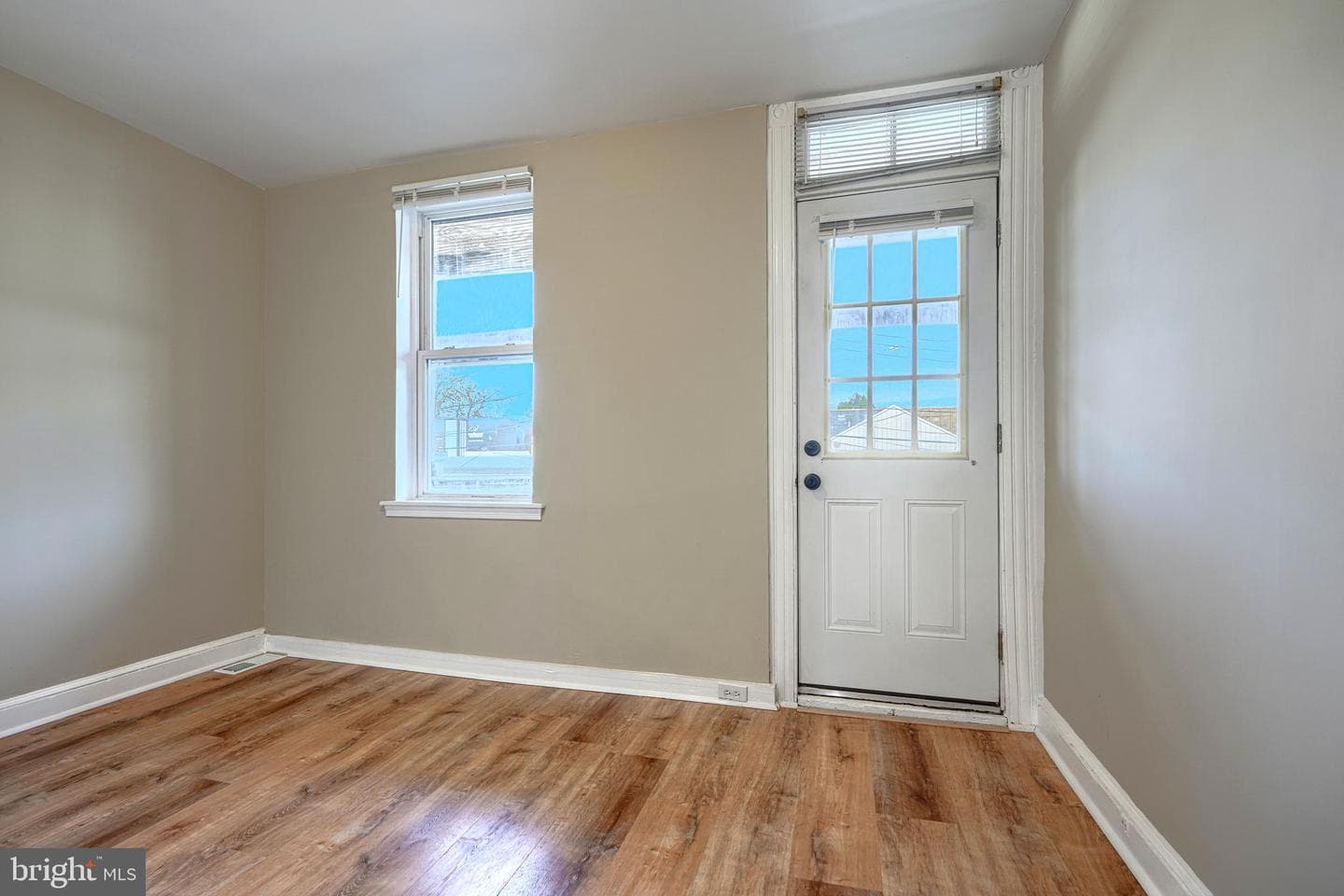 11 S Kresson Street photo 23
