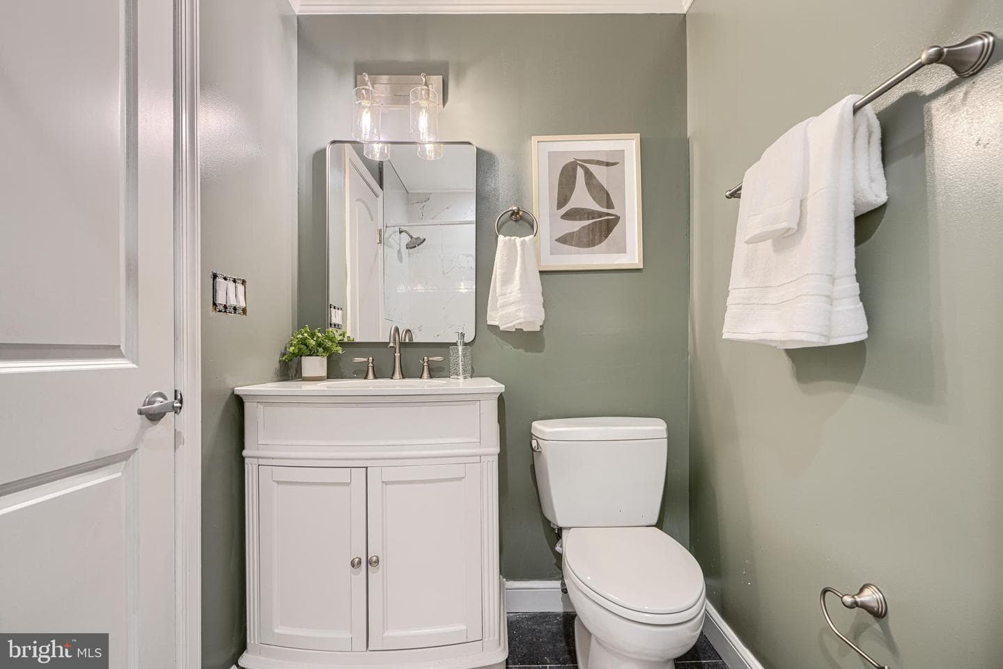2713 Hampden Avenue photo 34