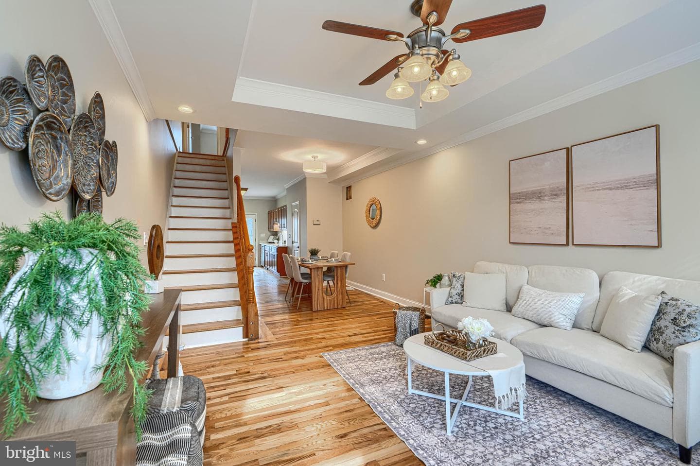 2713 Hampden Avenue photo 4