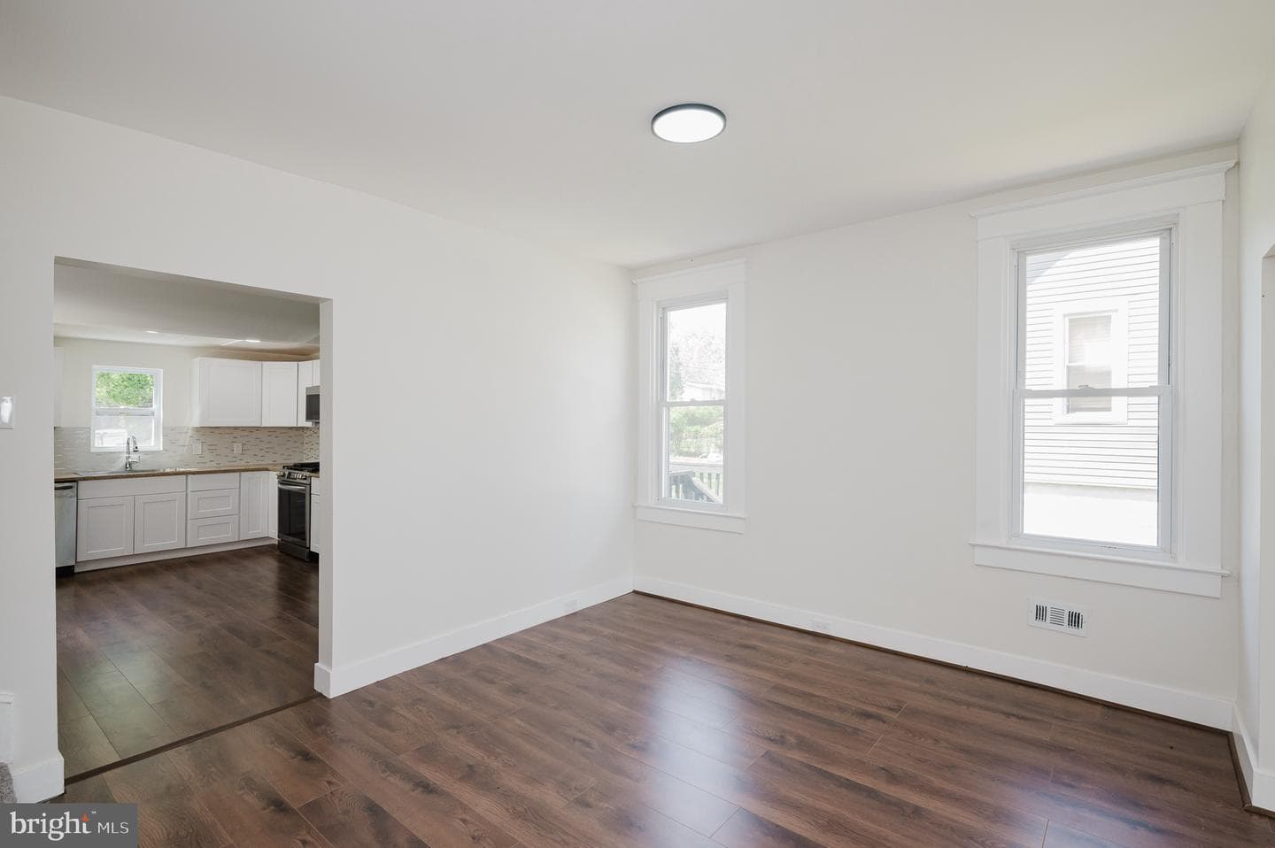 2906 Oak Hill Avenue photo 18