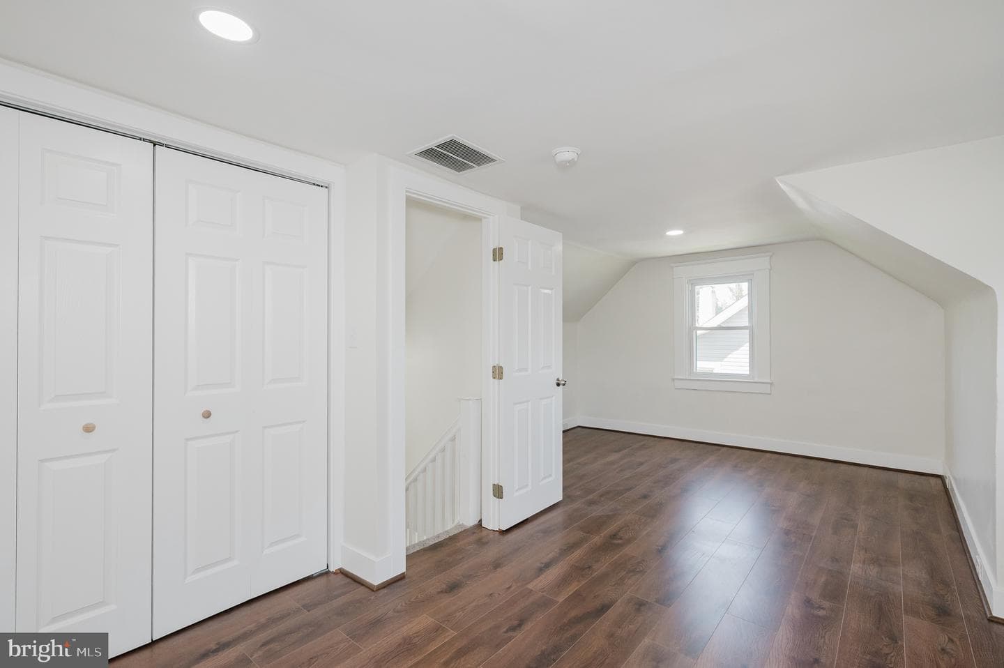 2906 Oak Hill Avenue photo 35