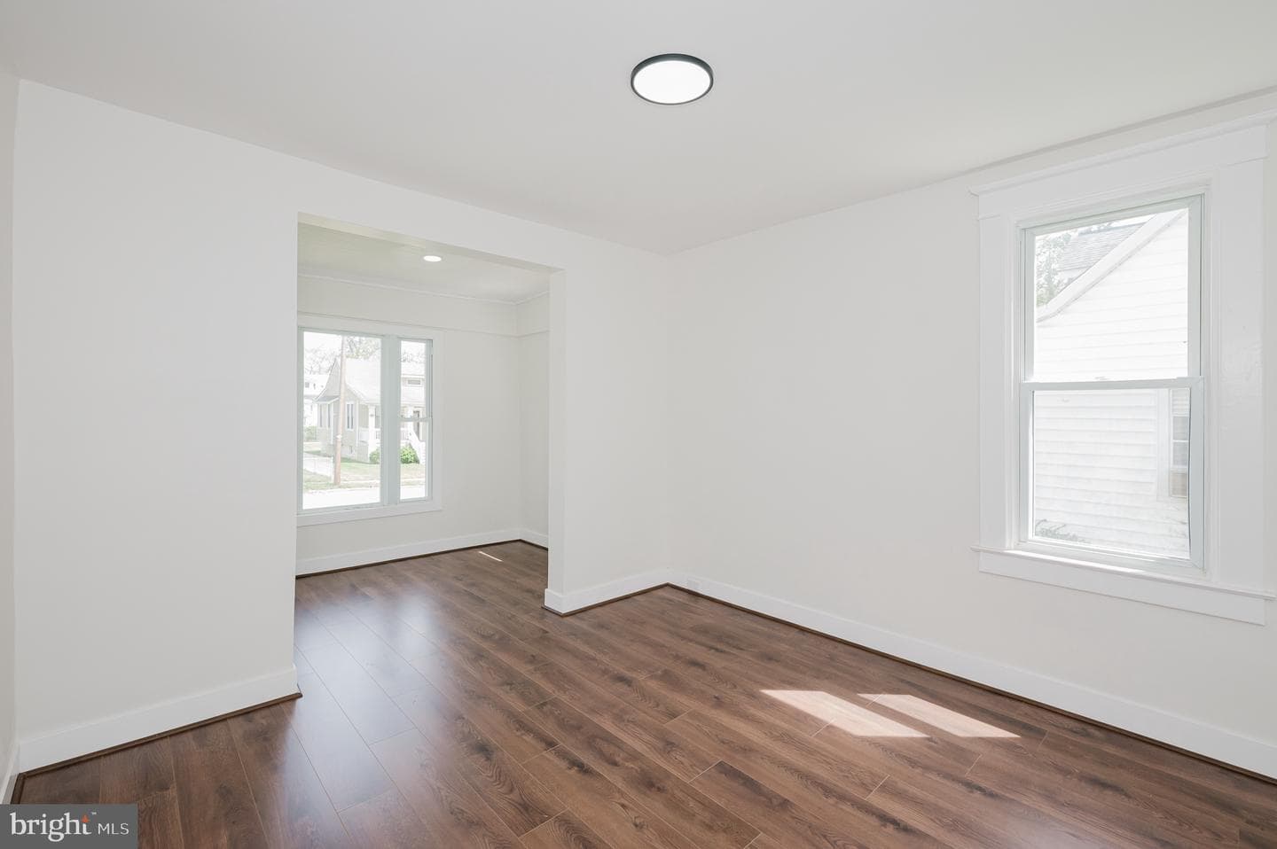 2906 Oak Hill Avenue photo 43