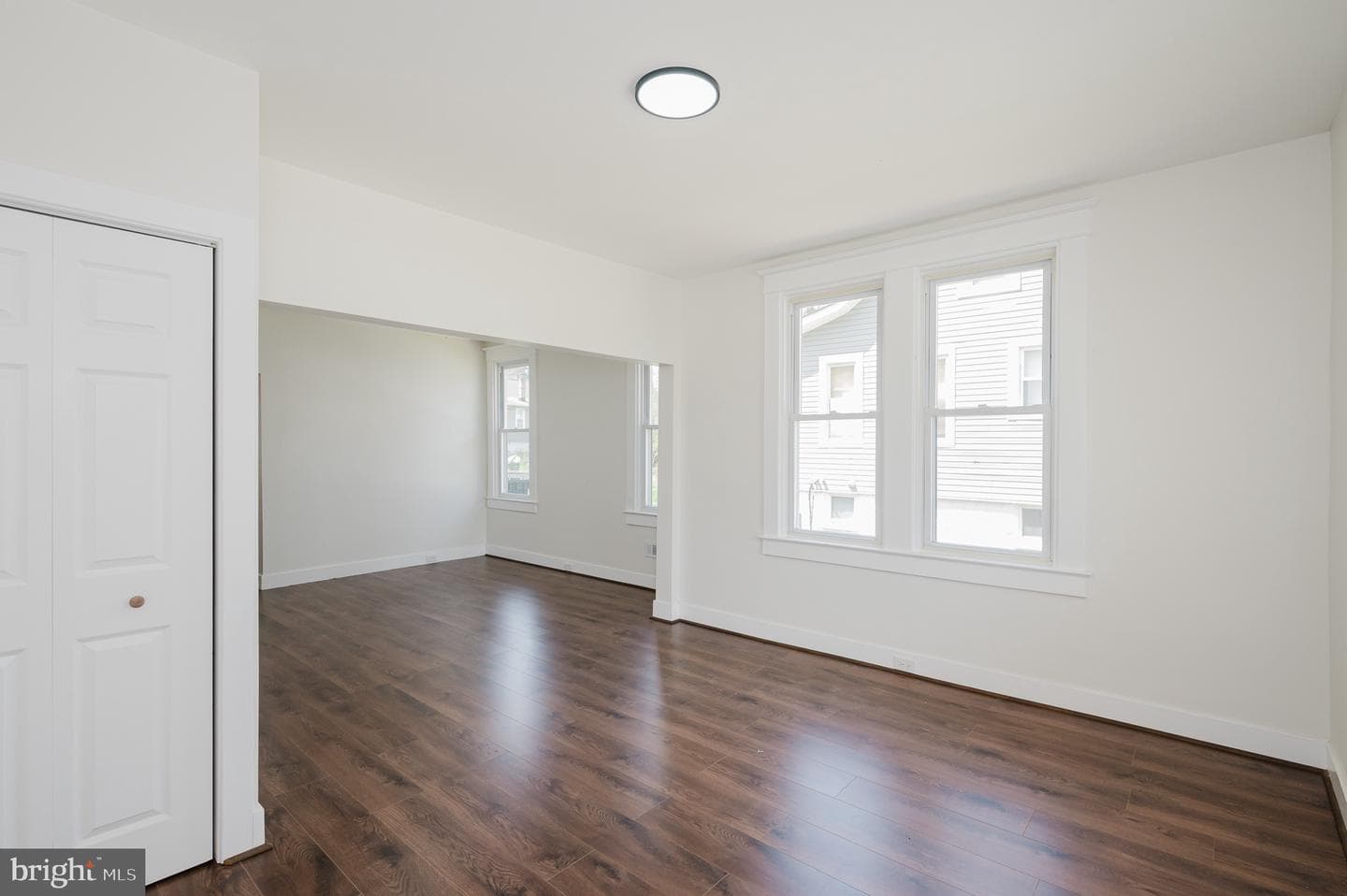 2906 Oak Hill Avenue photo 45