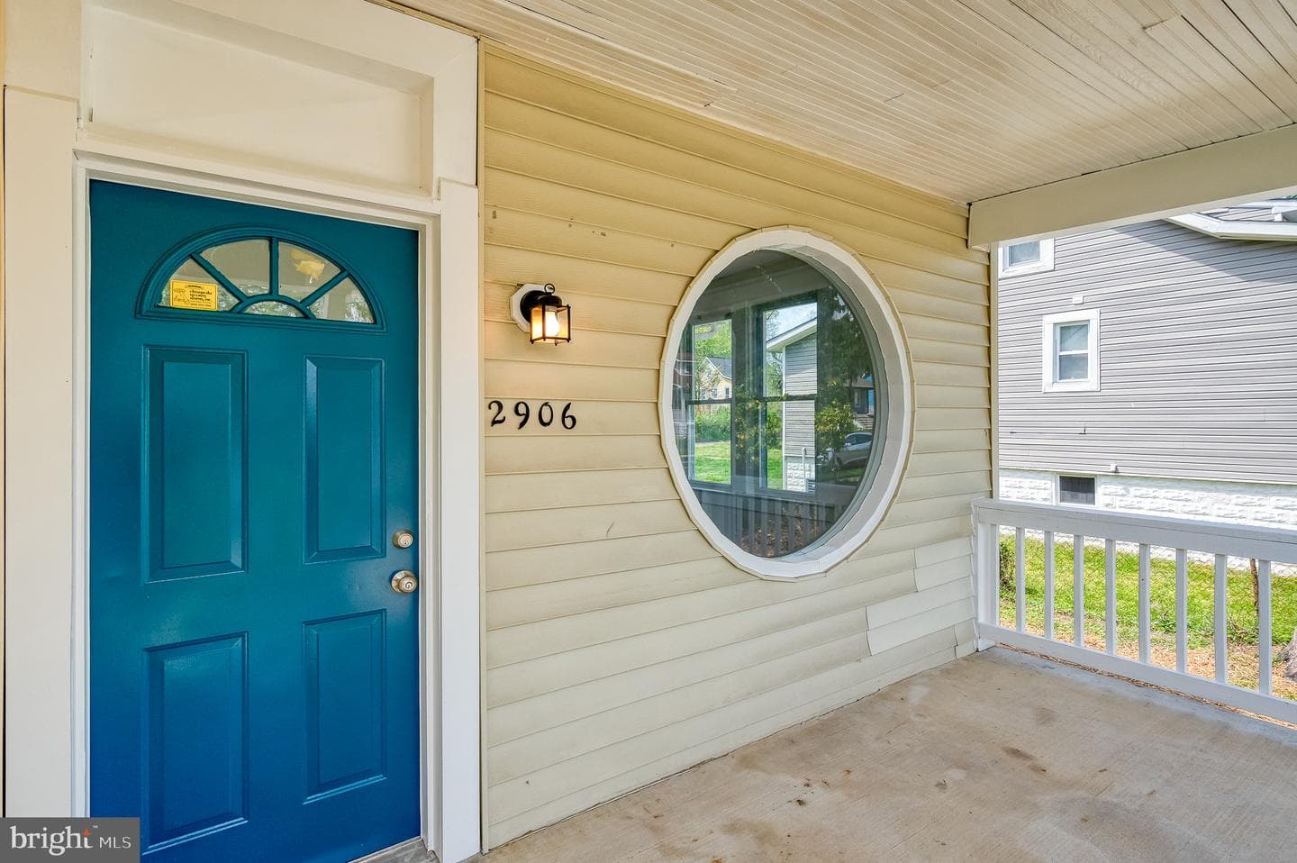 2906 Oak Hill Avenue photo 9