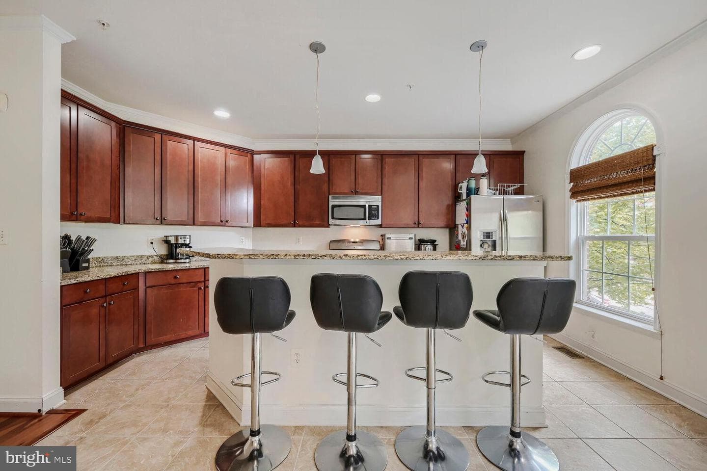 809 Mchenry Street photo 3