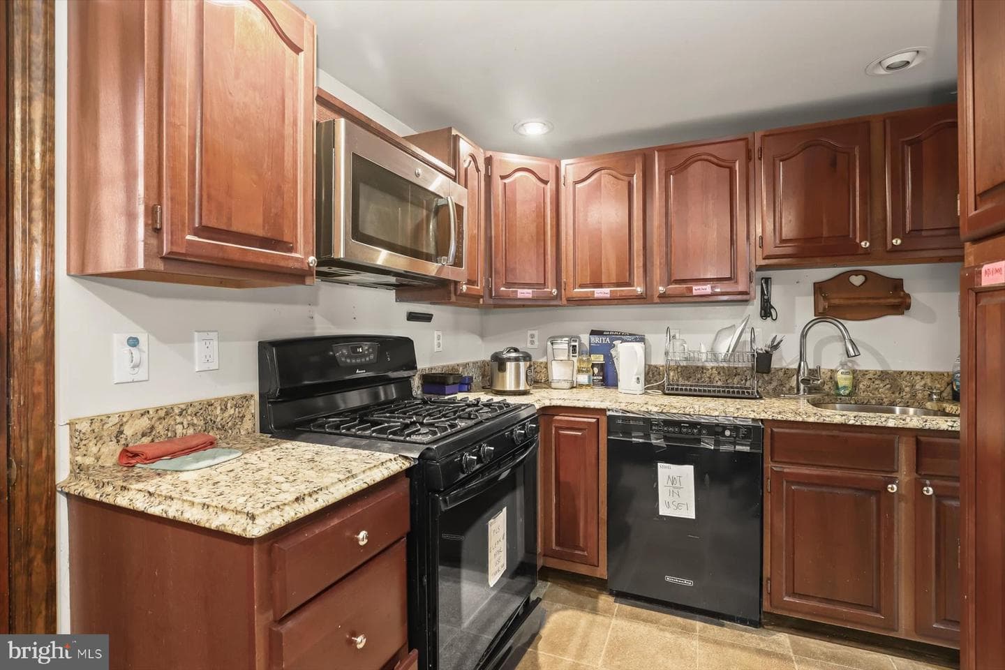 633 S Linwood Avenue S photo 14