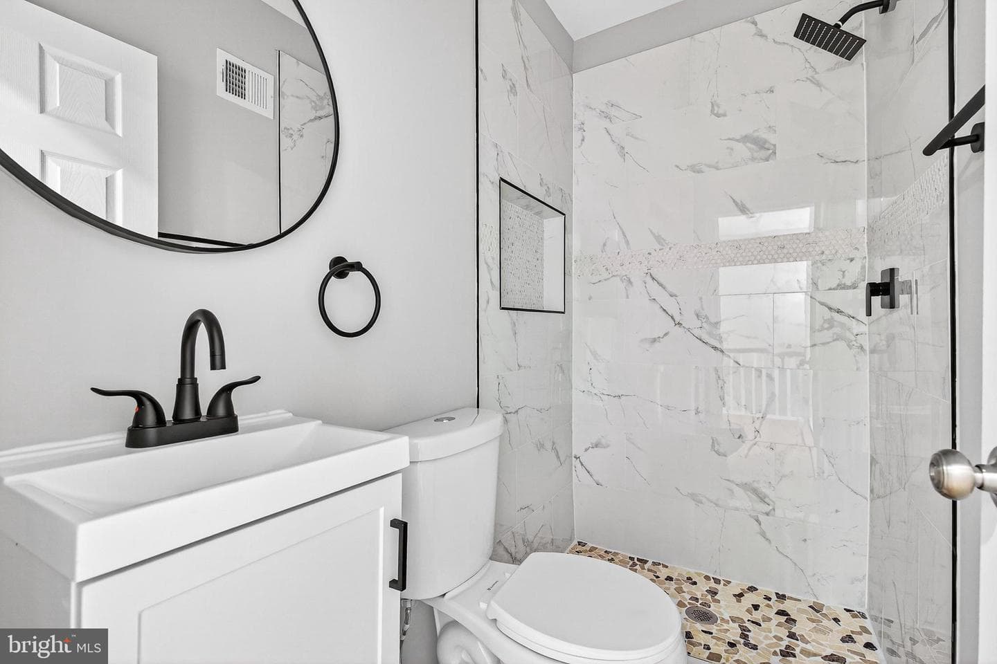 3023 W Garrison Avenue photo 20