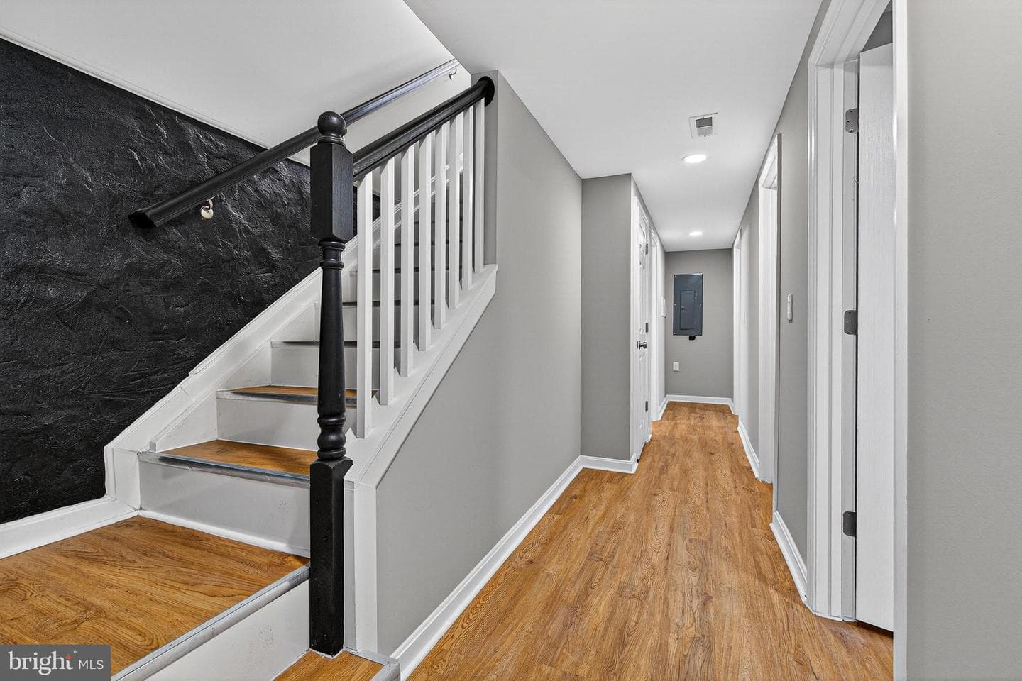 3023 W Garrison Avenue photo 22