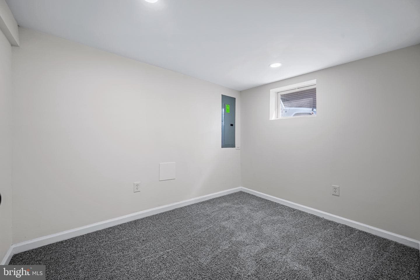 5510 Sefton Avenue photo 27
