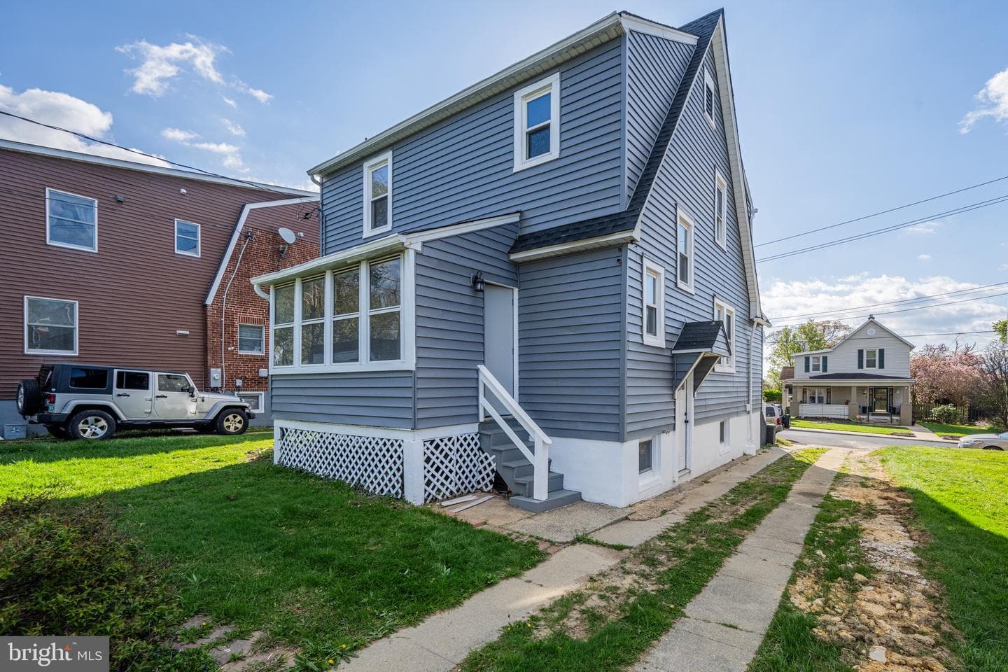5510 Sefton Avenue photo 32
