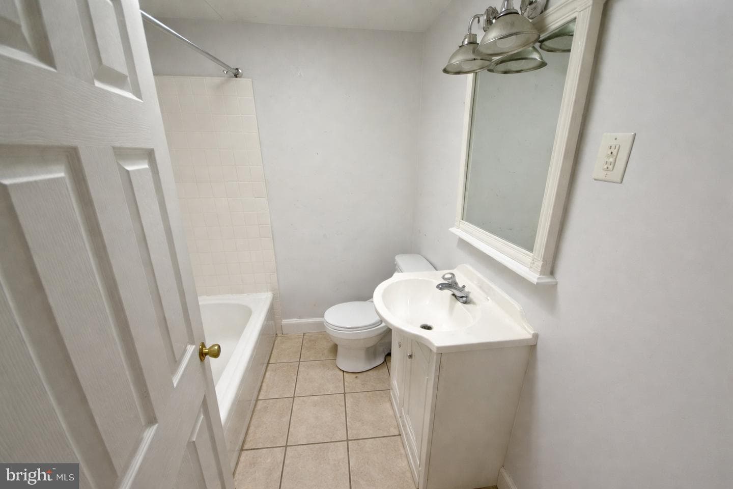 4013 Woodmere Avenue photo 7