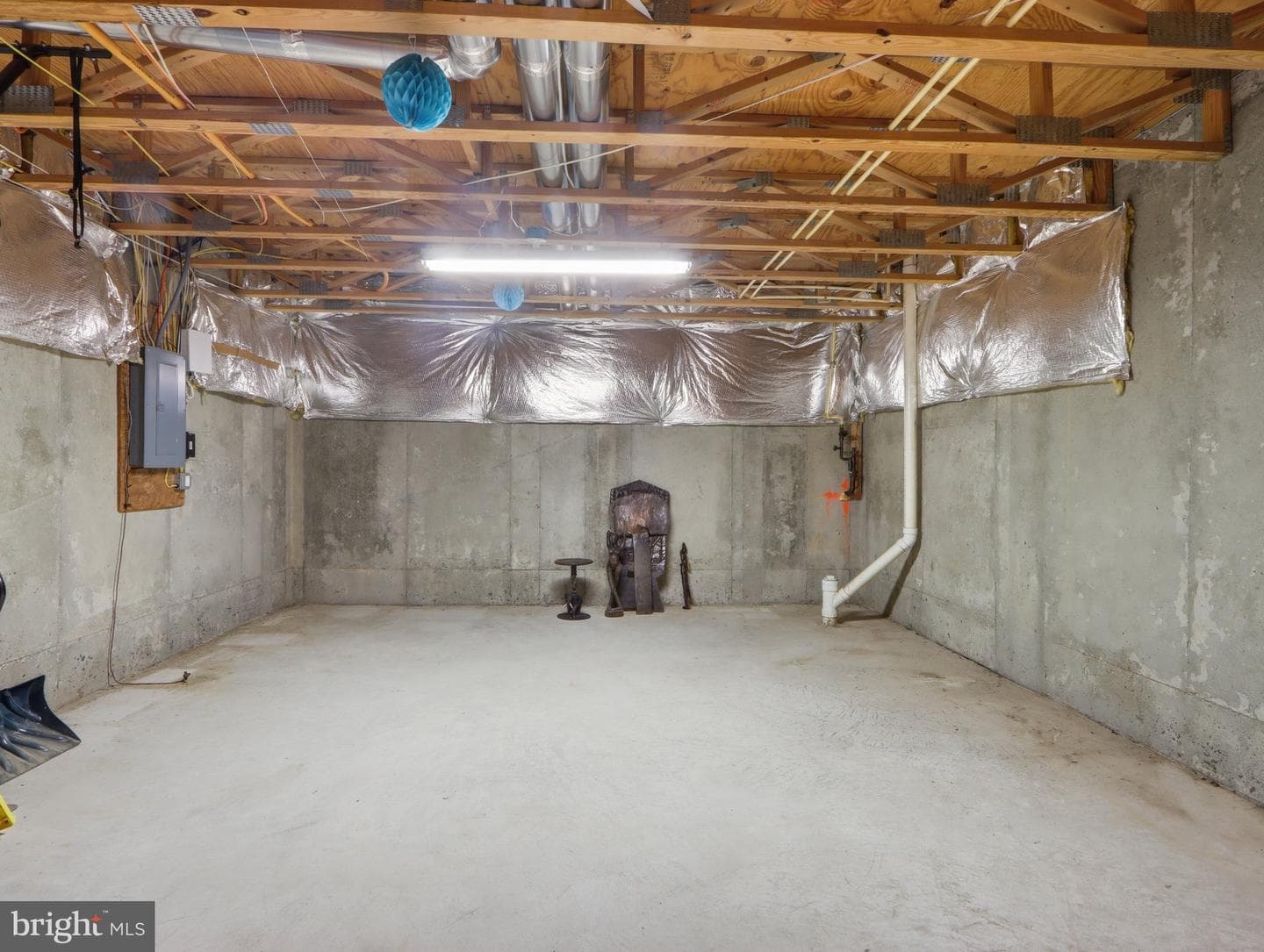 907 Myrtle Avenue photo 28