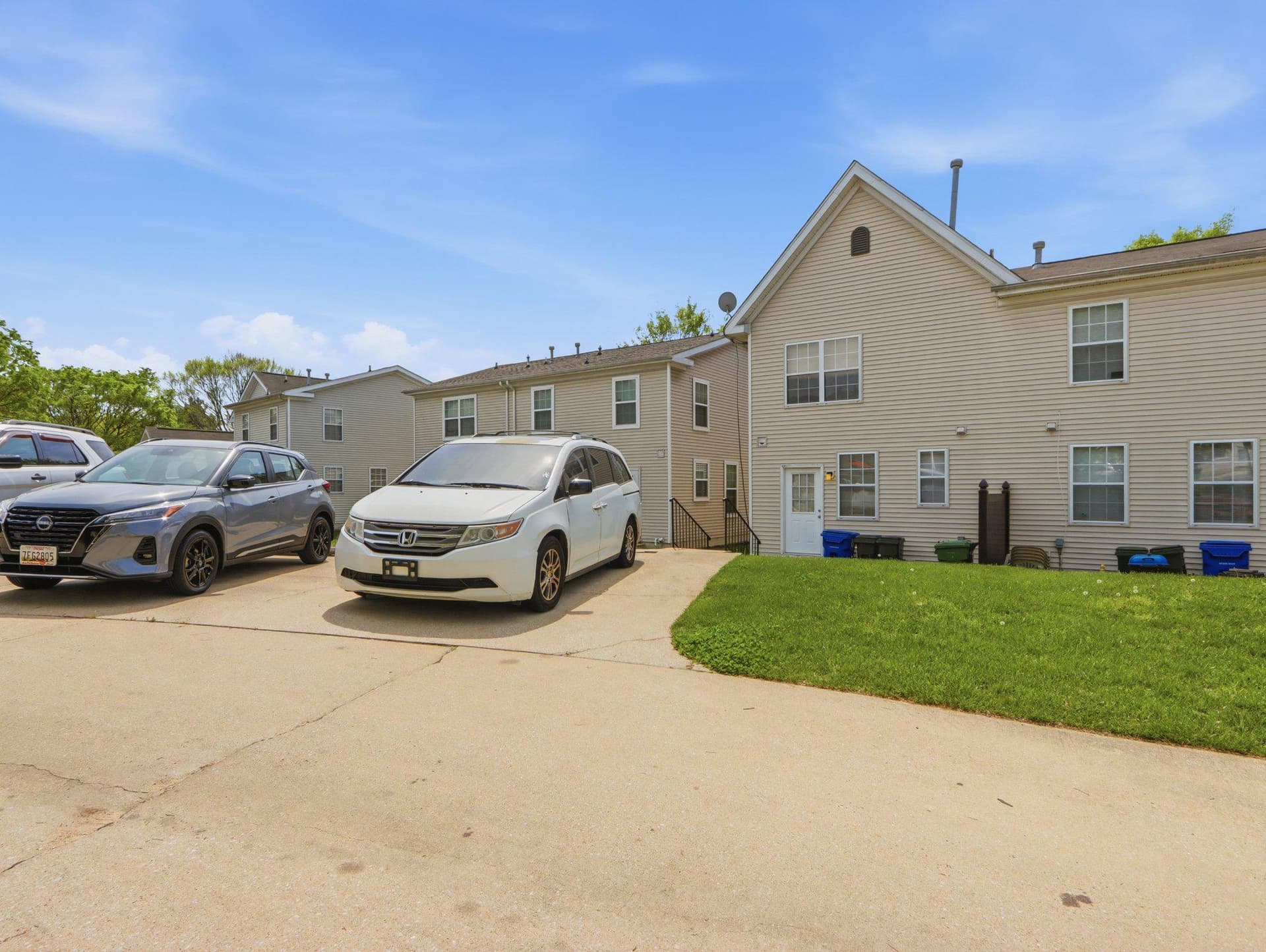 907 Myrtle Avenue photo 6