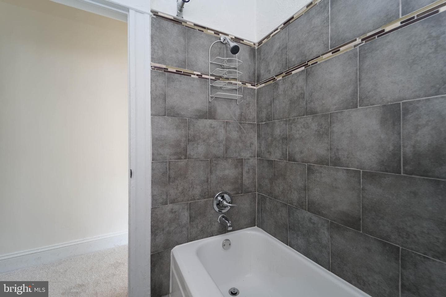 2749 Riggs Avenue photo 30