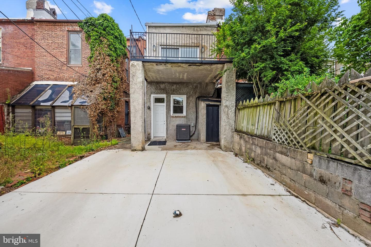 2024 Park Ave photo 23