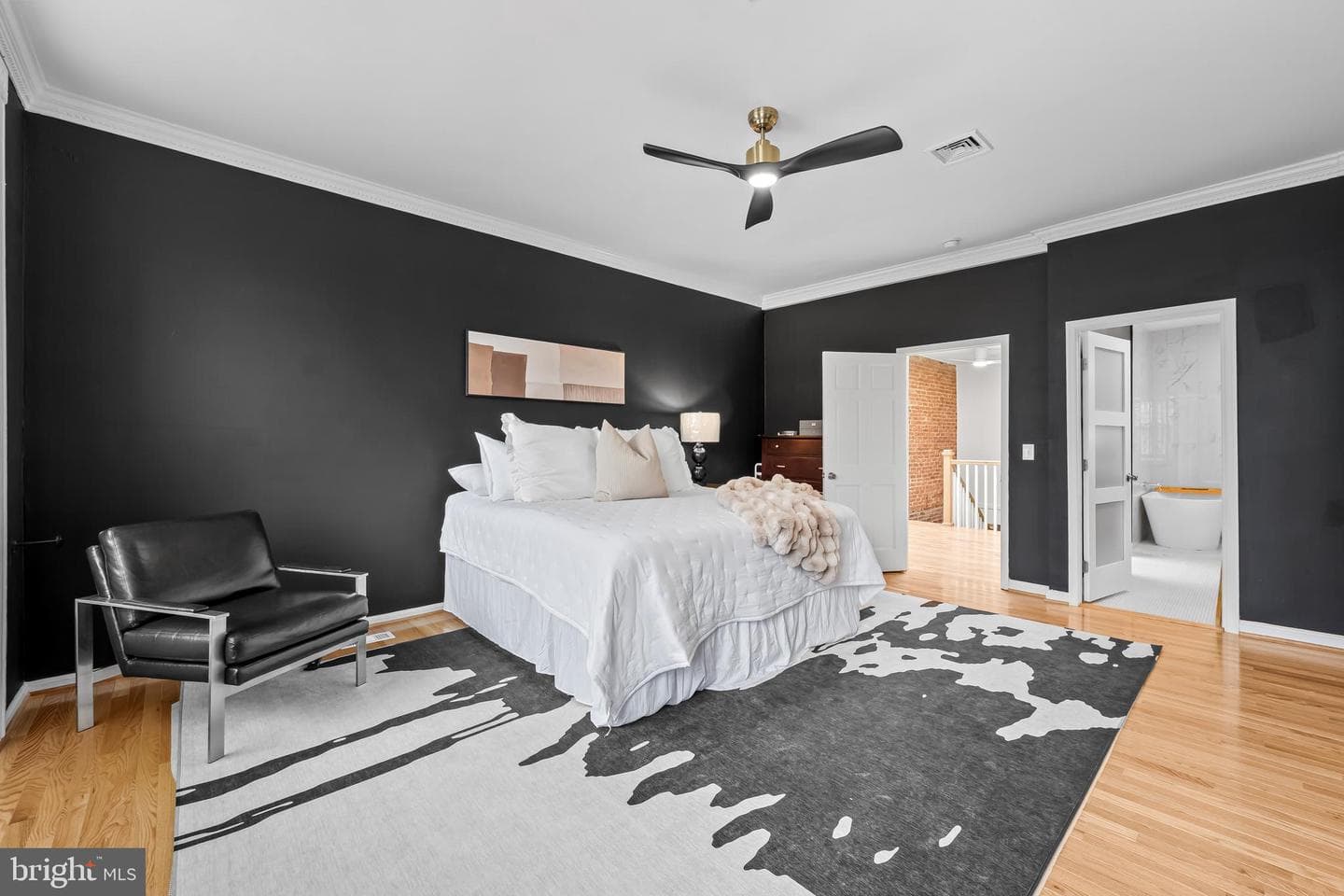 2024 Park Ave photo 45