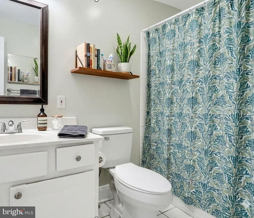 109 E West Street photo 23