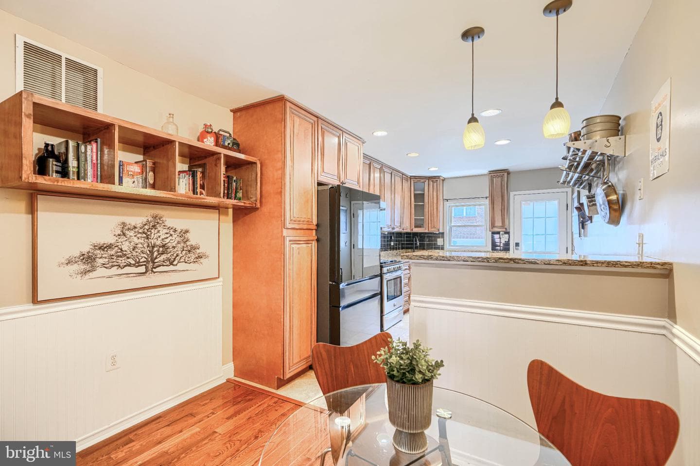 1411 Reynolds Street photo 9