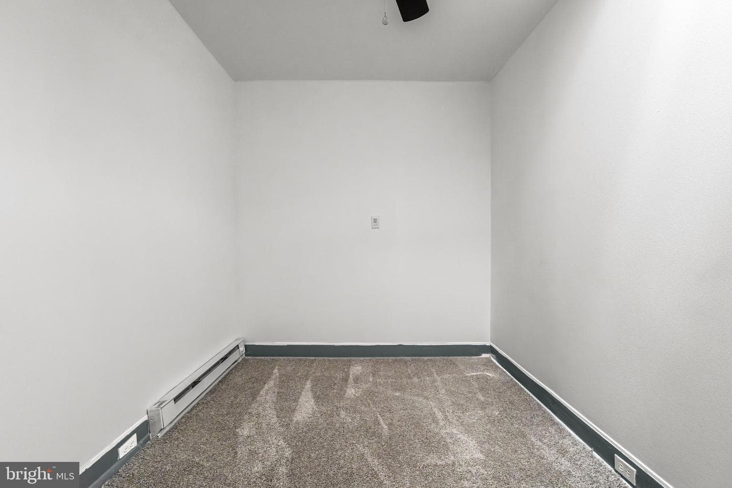 2611 E Hoffman Street photo 15