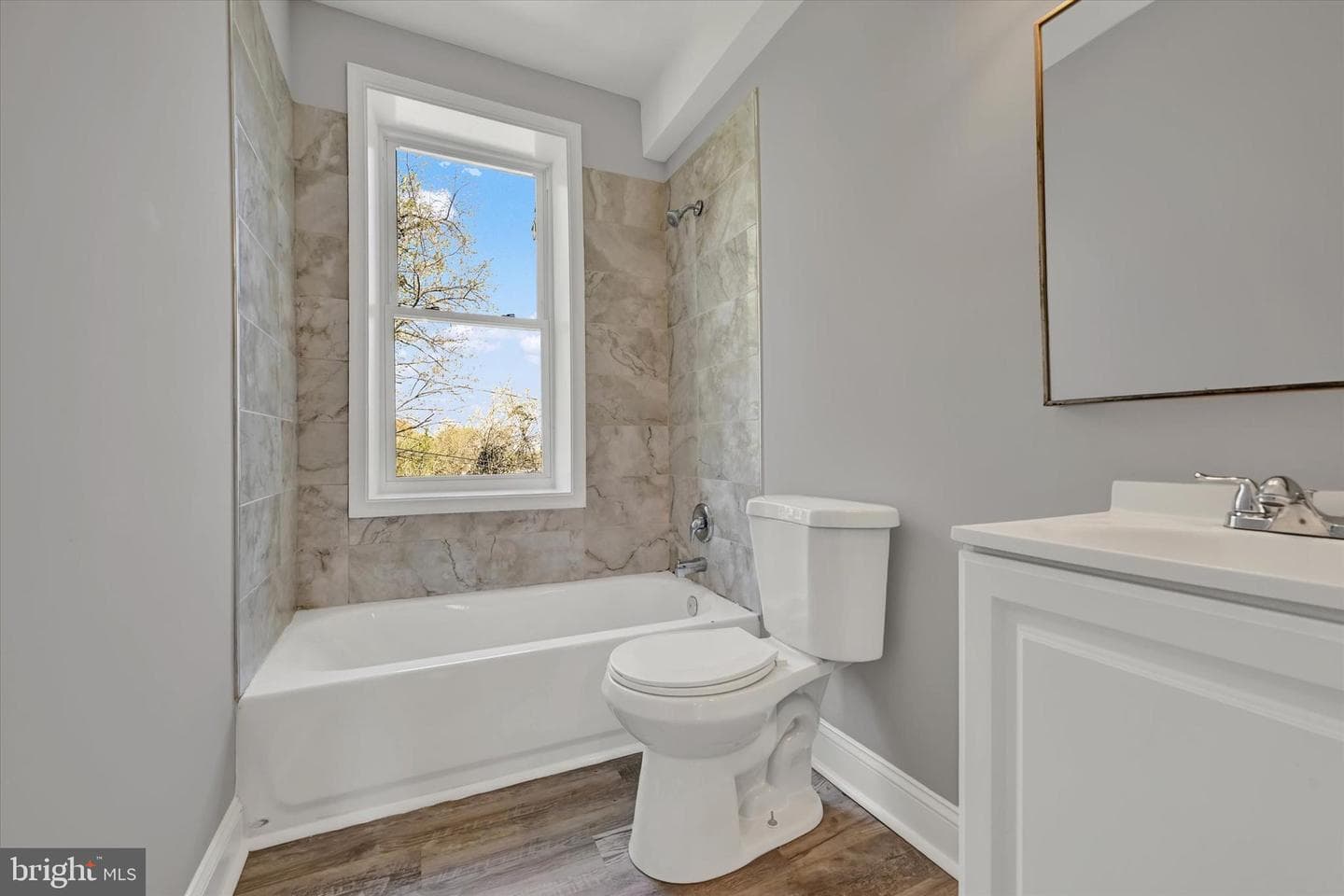 2423 Denison Street photo 14