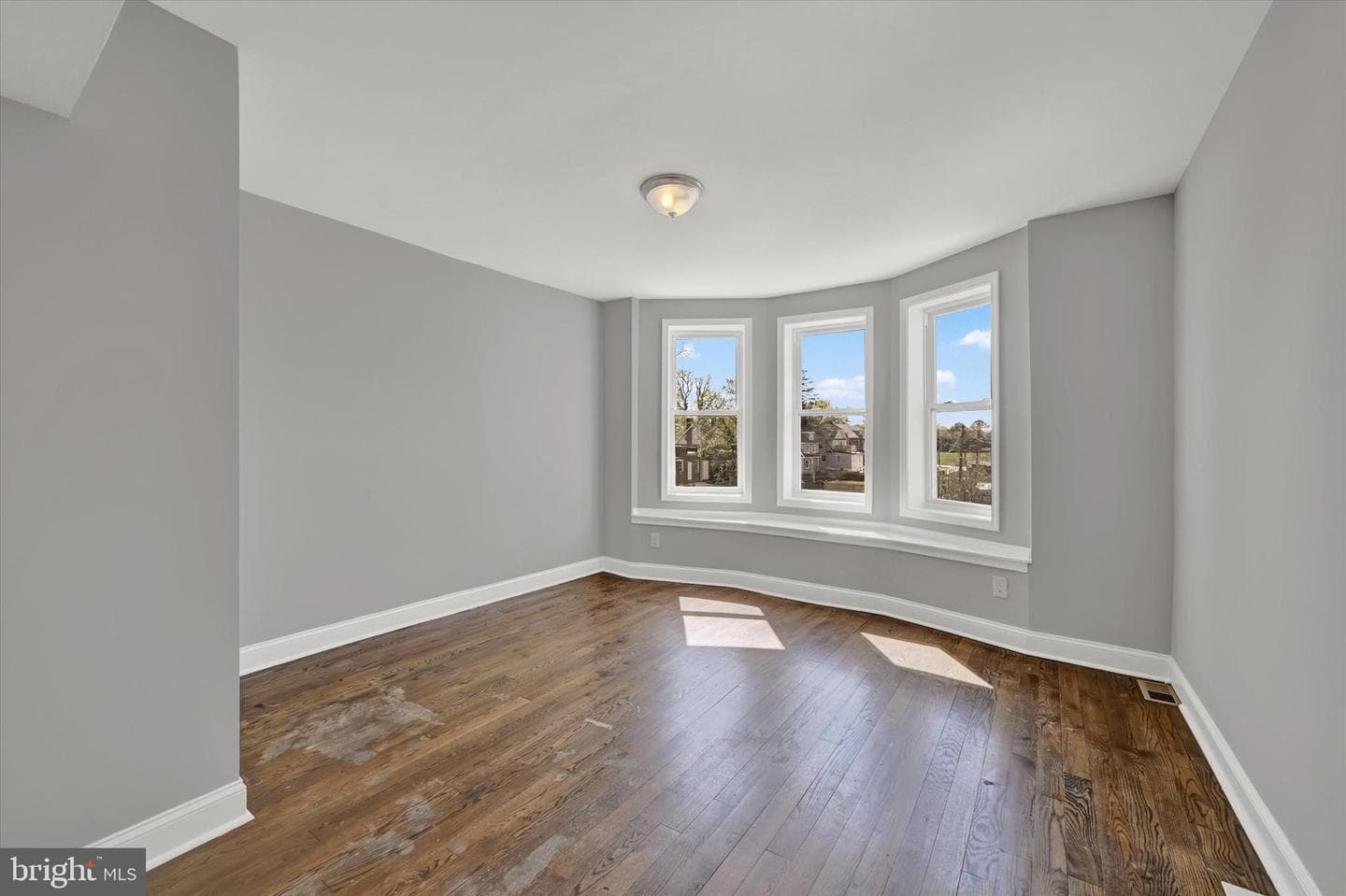2423 Denison Street photo 19
