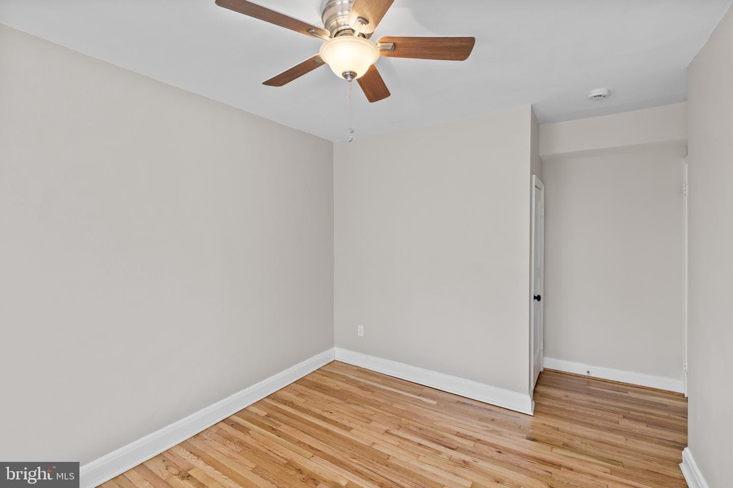 1115 Roland Heights Avenue photo 13